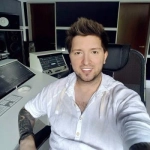 Исполнитель: Alex Davia