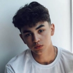 Исполнитель: Amirchik