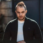 Исполнитель: AVIRA