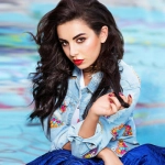 Исполнитель: Charli XCX