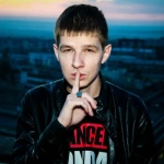 Исполнитель: Денис Лирик