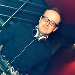 Исполнитель: DJ Combo