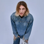 Исполнитель: Doomee