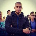 Исполнитель: Гарри Топор