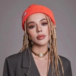 Исполнитель: INSTASAMKA