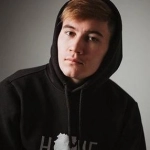 Исполнитель: Inur