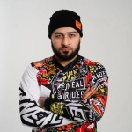 Исполнитель: Izzatebya