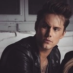 Исполнитель: Kaaze