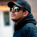 Исполнитель: Крестов