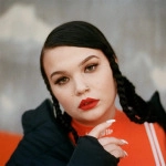 Исполнитель: Lola Young