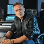 Исполнитель: Nicholas Gunn