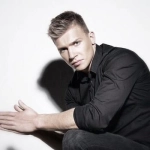 Исполнитель: Олег Майами