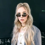 Исполнитель: Olivia Addams