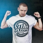 Исполнитель: St1m