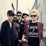 Исполнитель: Sum 41