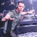 Исполнитель: Tiesto