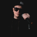 Исполнитель: Витя Матанга