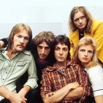 Исполнитель: Wings