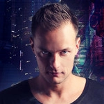 Исполнитель: Yves V